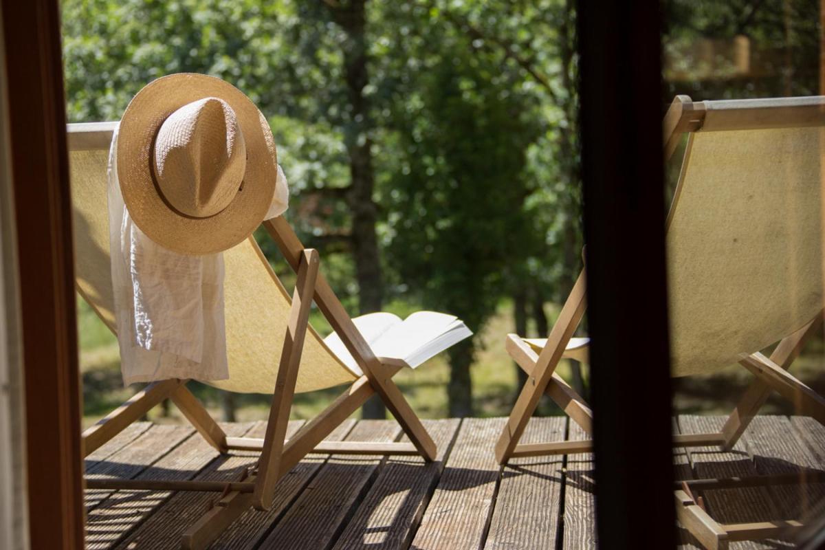 Le Bois De Faral Hotel Le Bastit Bagian luar foto